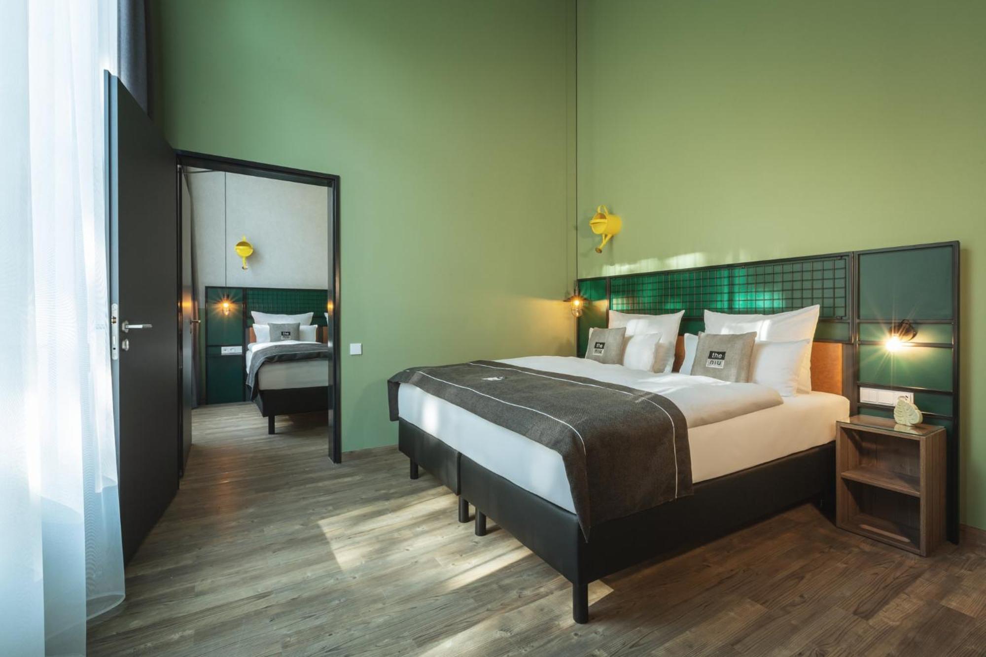 Holiday Inn - The Niu, Dwarf Berlin Schoeneberg By Ihg Eksteriør billede